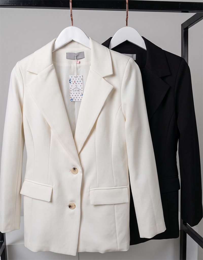 Blazer alfaiataria com botões
